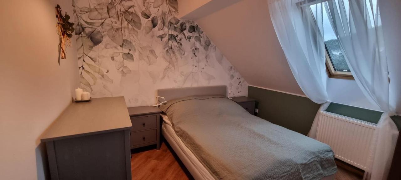 Apartament W Centrum - Nasze Poddasze Ustrzyki Dolne Luaran gambar